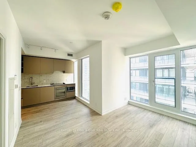 Photo 1 of Unit 3206, 55 Mercer Street, Toronto, Waterfront Communities — HOMEH