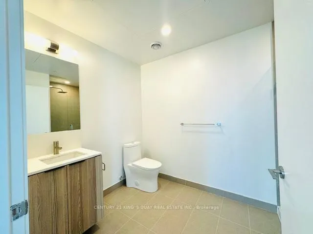 Photo 5 of Unit 3206, 55 Mercer Street, Toronto, Waterfront Communities — HOMEH