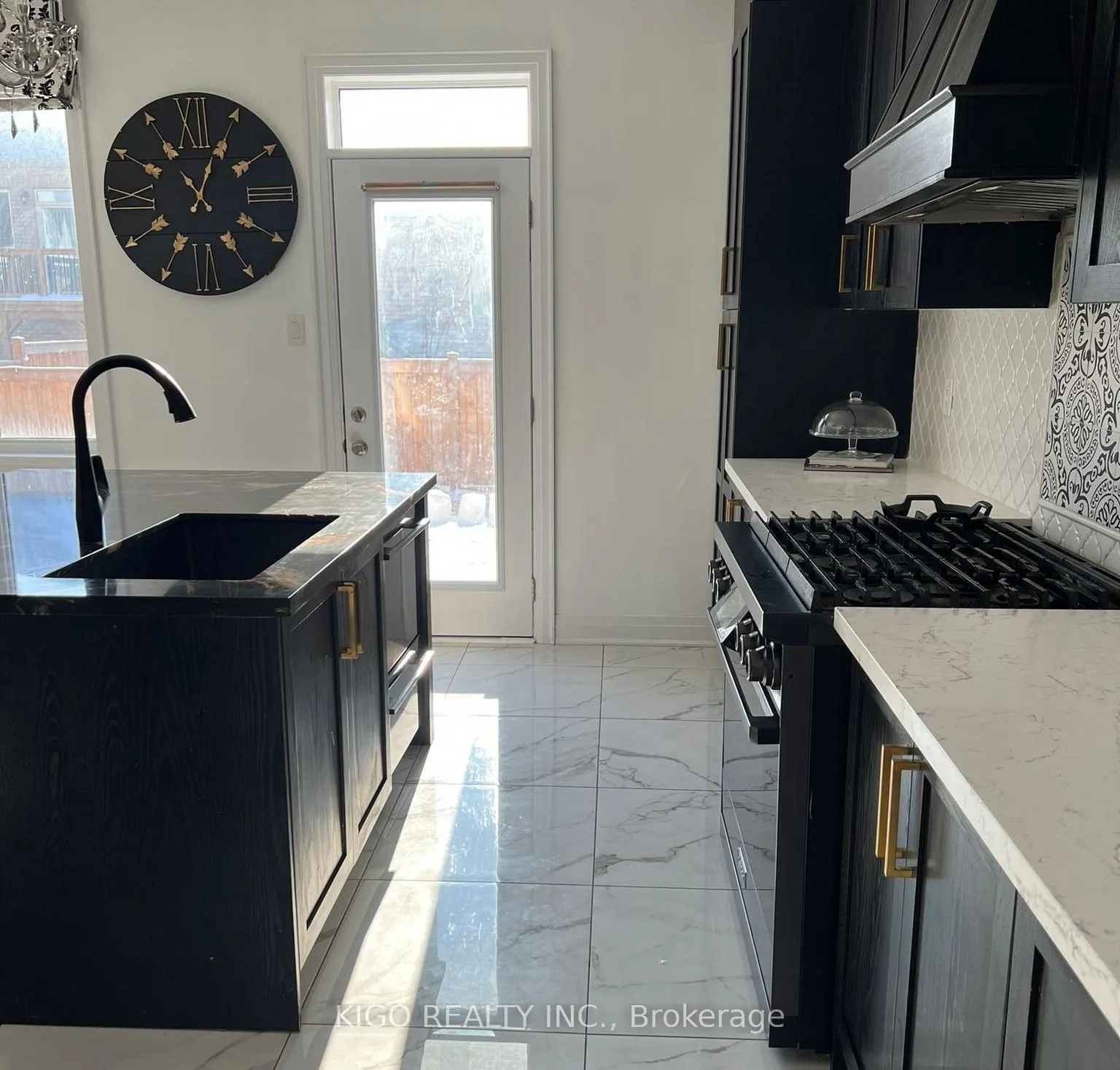 Photo 19 of 70 Elmhurst Street, Scugog, Port Perry — HOMEH