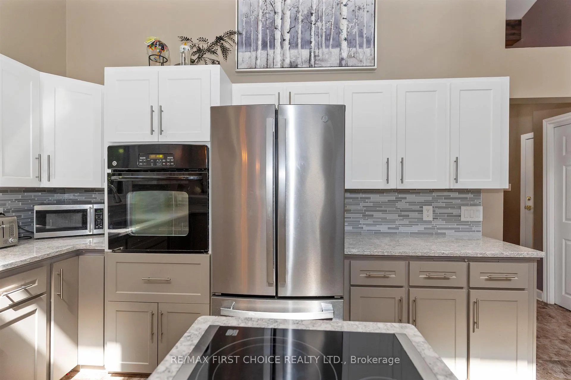 Photo 13 of 2100 Whitegates Drive, Thunder Bay, Rosslyn Road — HOMEH