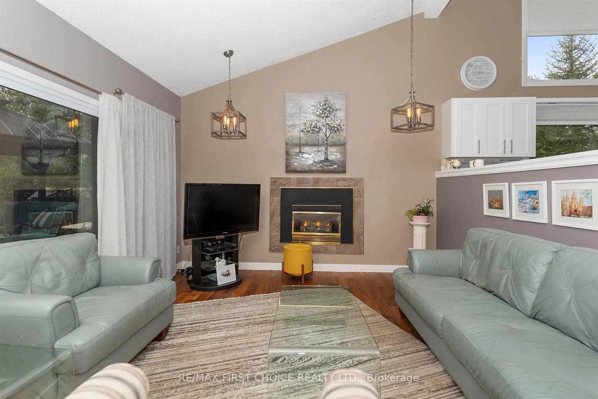 Photo 17 of 2100 Whitegates Drive, Thunder Bay, Rosslyn Road — HOMEH