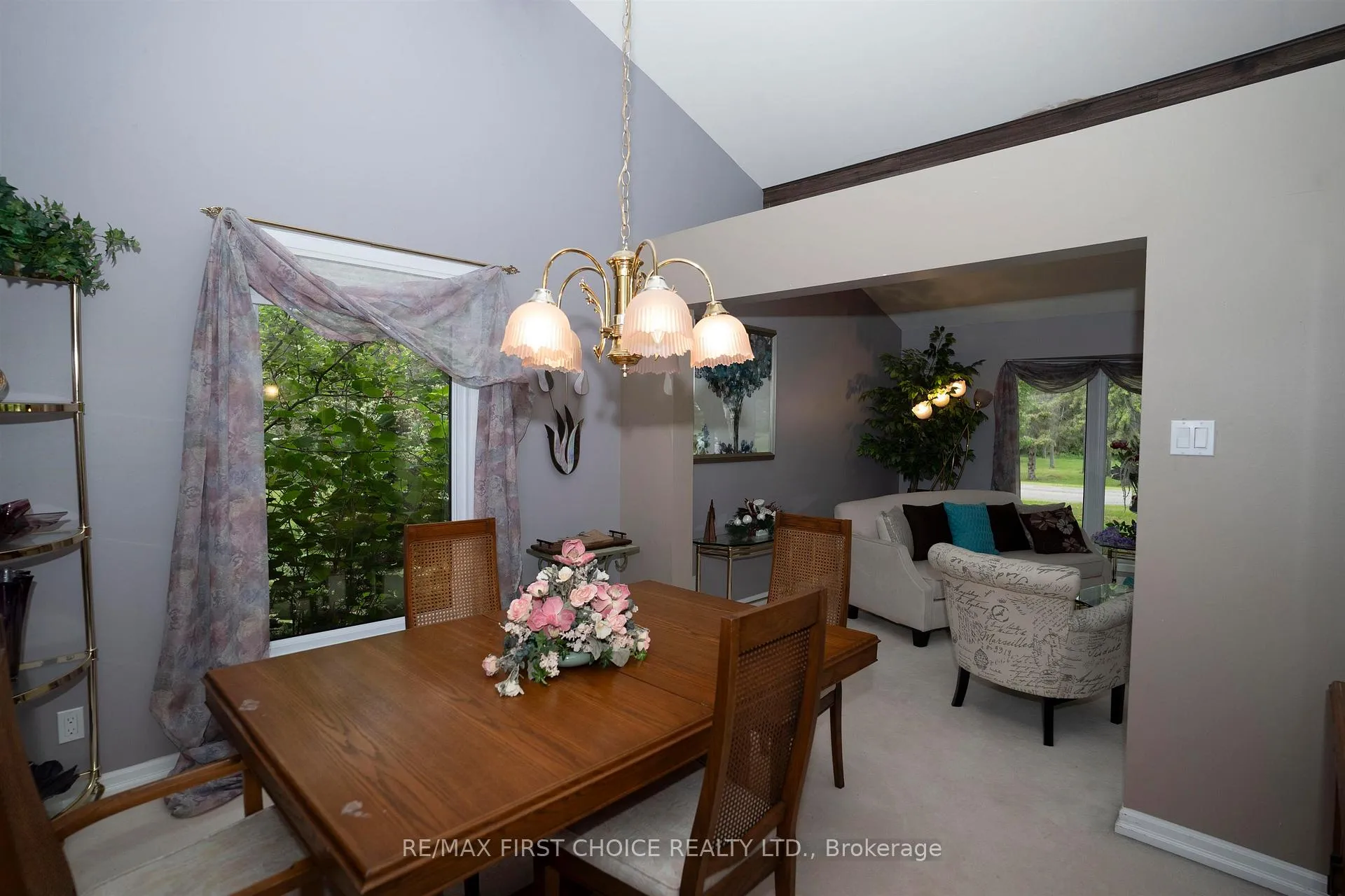 Photo 24 of 2100 Whitegates Drive, Thunder Bay, Rosslyn Road — HOMEH