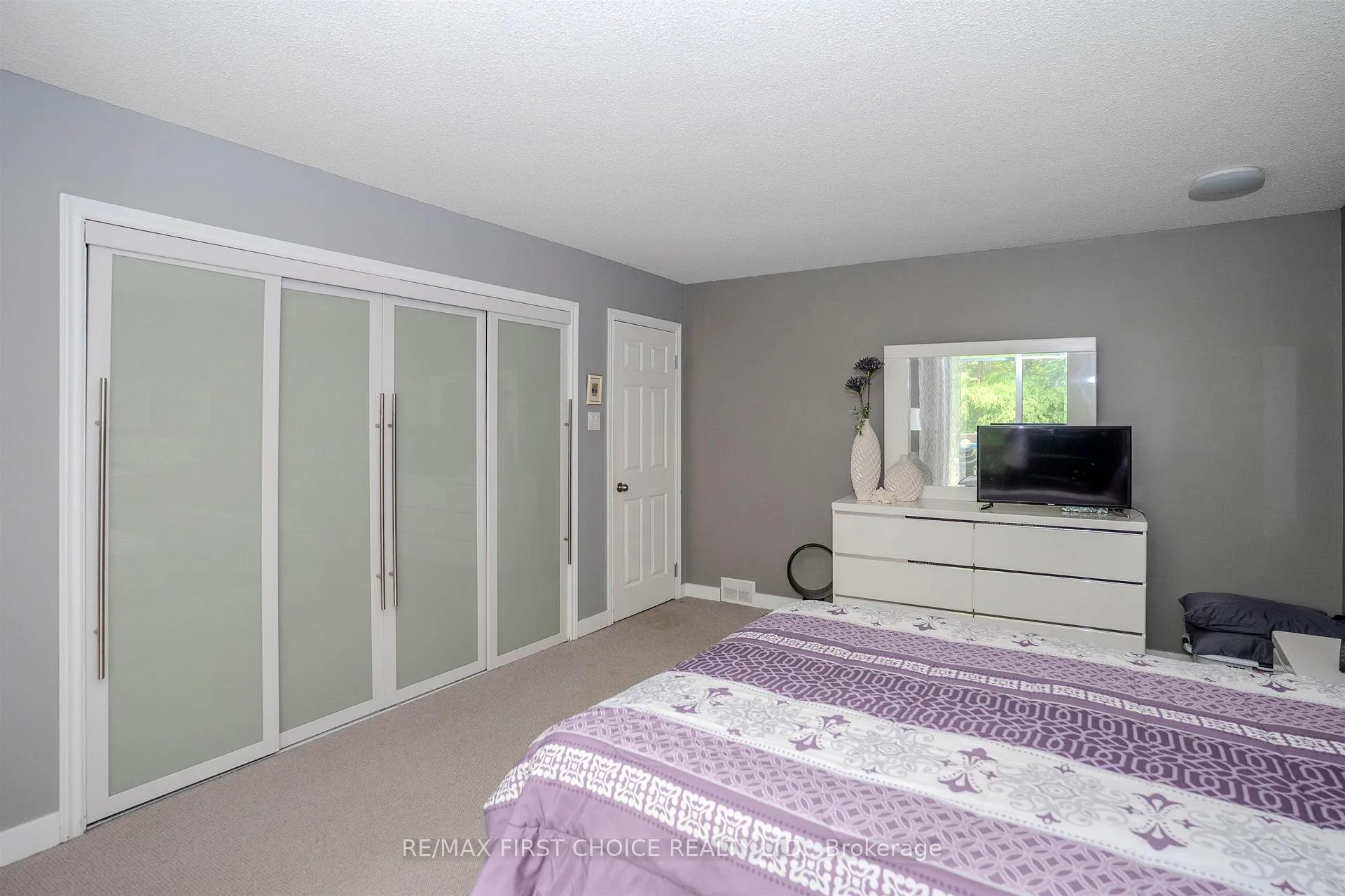 Photo 27 of 2100 Whitegates Drive, Thunder Bay, Rosslyn Road — HOMEH