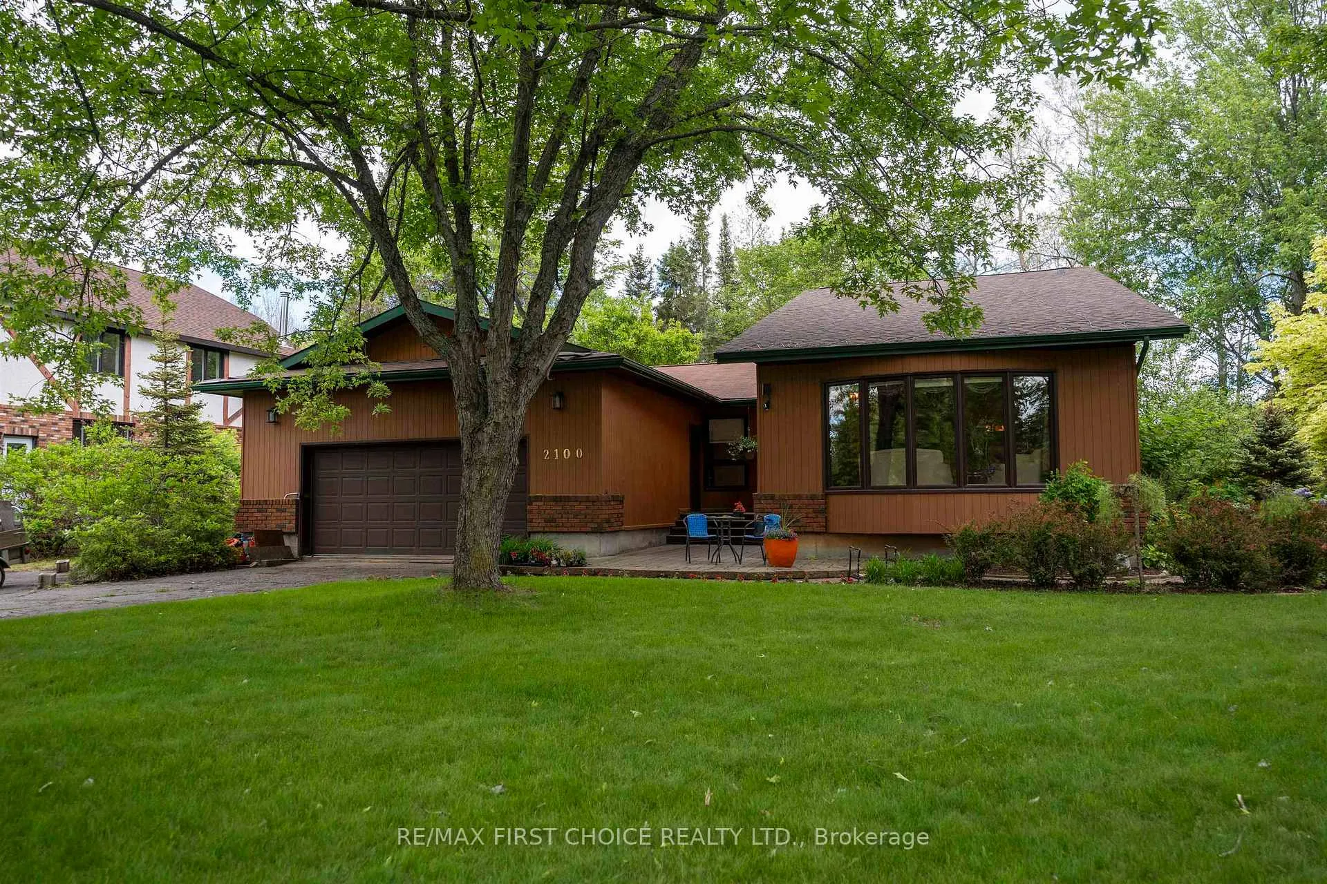 Photo 37 of 2100 Whitegates Drive, Thunder Bay, Rosslyn Road — HOMEH