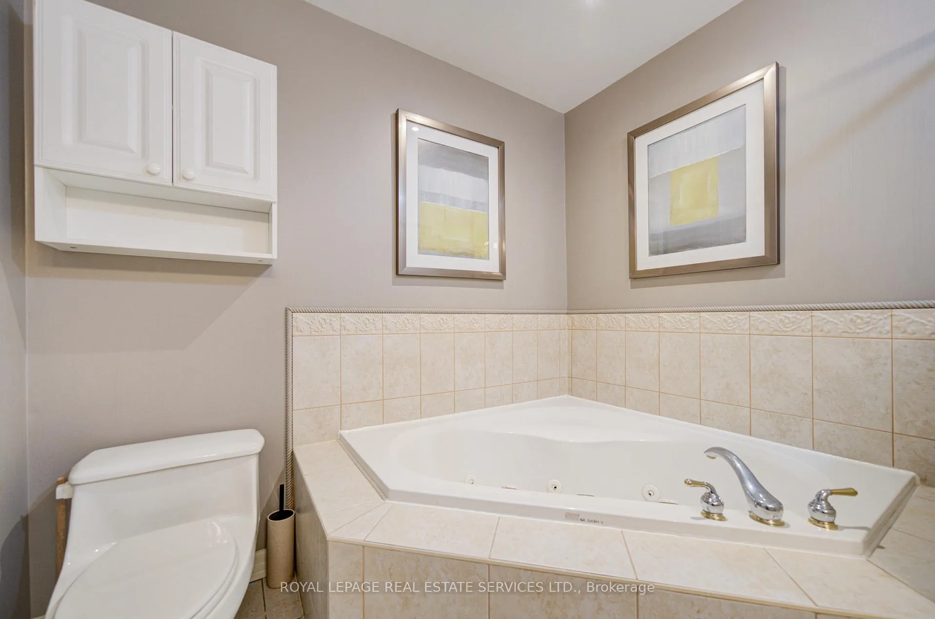 Photo 33 of 115 St. Lawrence Drive, Mississauga, Port Credit — HOMEH