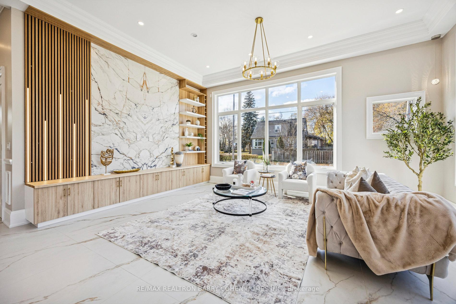 Photo 12 of 1 Lynnhaven Road, Toronto, Englemount-Lawrence — HOMEH