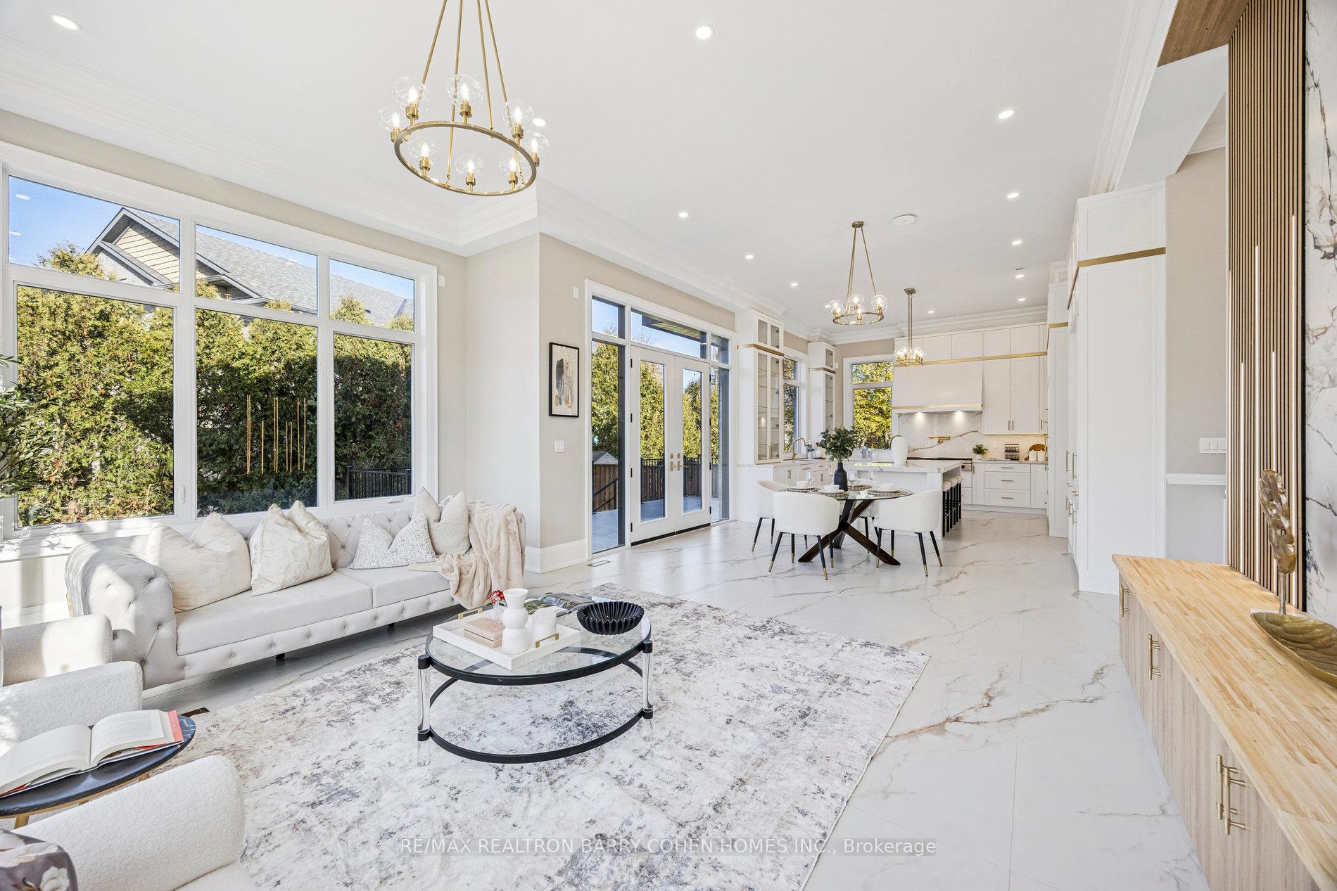 Photo 14 of 1 Lynnhaven Road, Toronto, Englemount-Lawrence — HOMEH