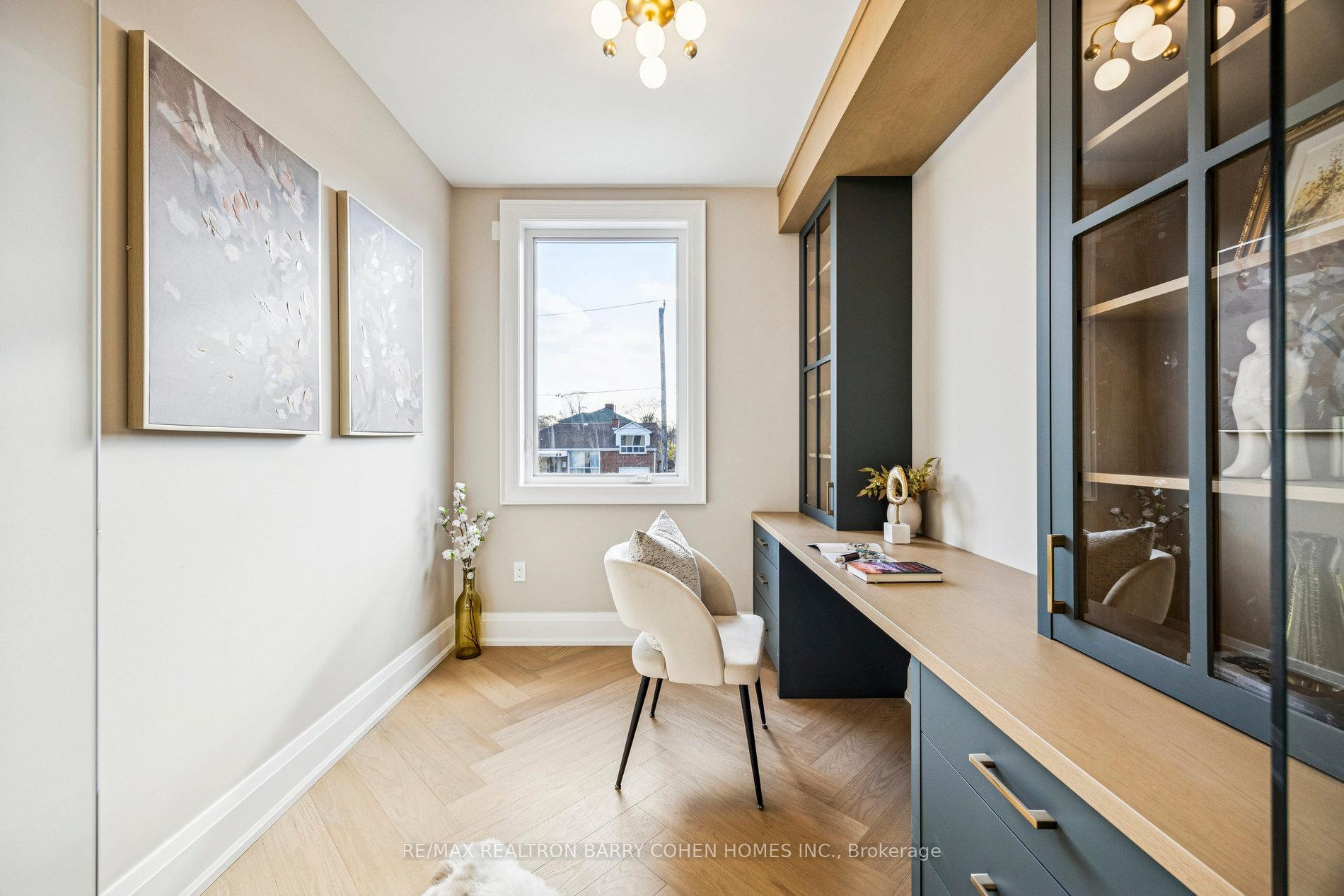 Photo 24 of 1 Lynnhaven Road, Toronto, Englemount-Lawrence — HOMEH