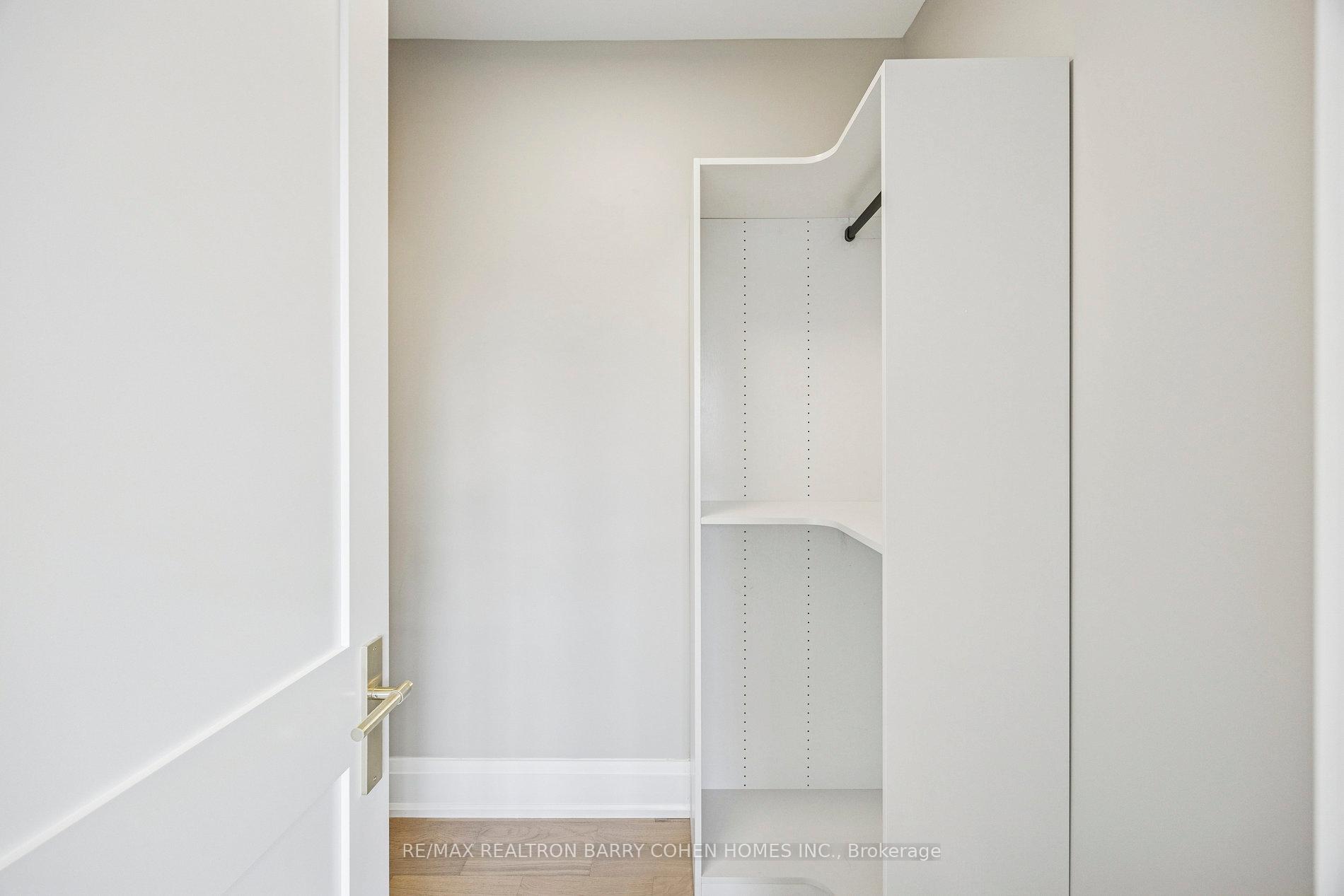 Photo 29 of 1 Lynnhaven Road, Toronto, Englemount-Lawrence — HOMEH