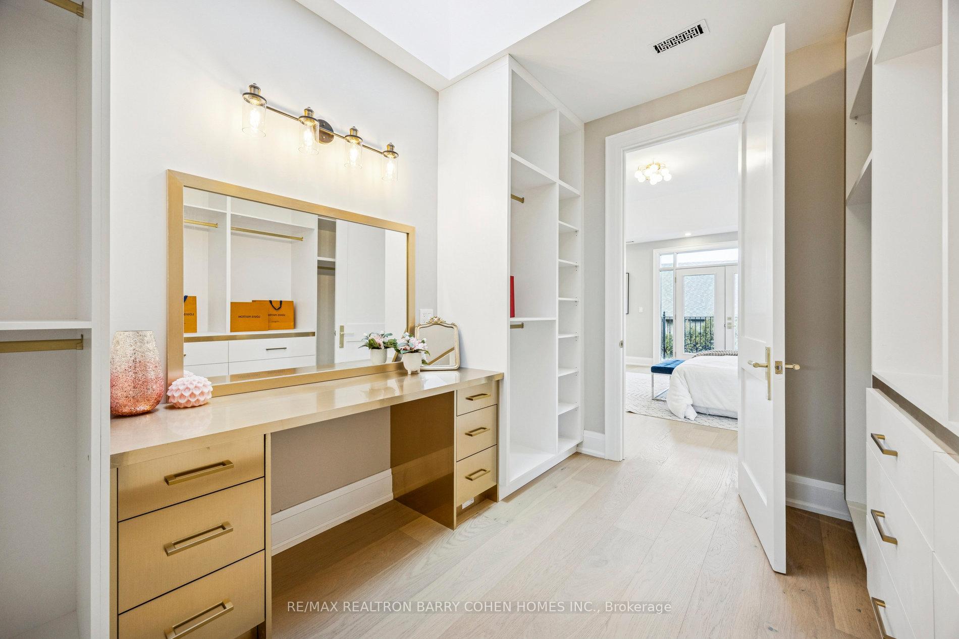 Photo 36 of 1 Lynnhaven Road, Toronto, Englemount-Lawrence — HOMEH
