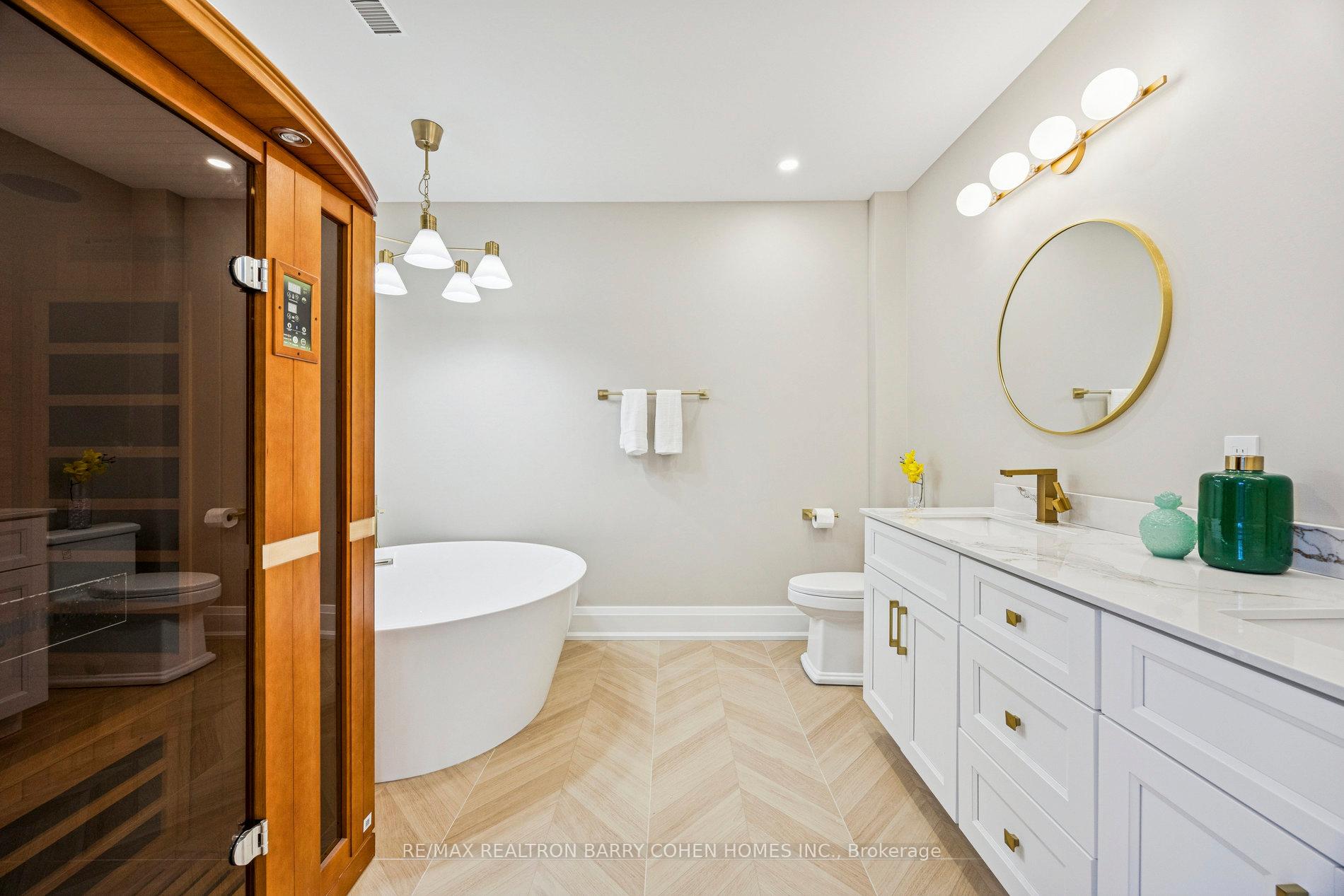 Photo 43 of 1 Lynnhaven Road, Toronto, Englemount-Lawrence — HOMEH