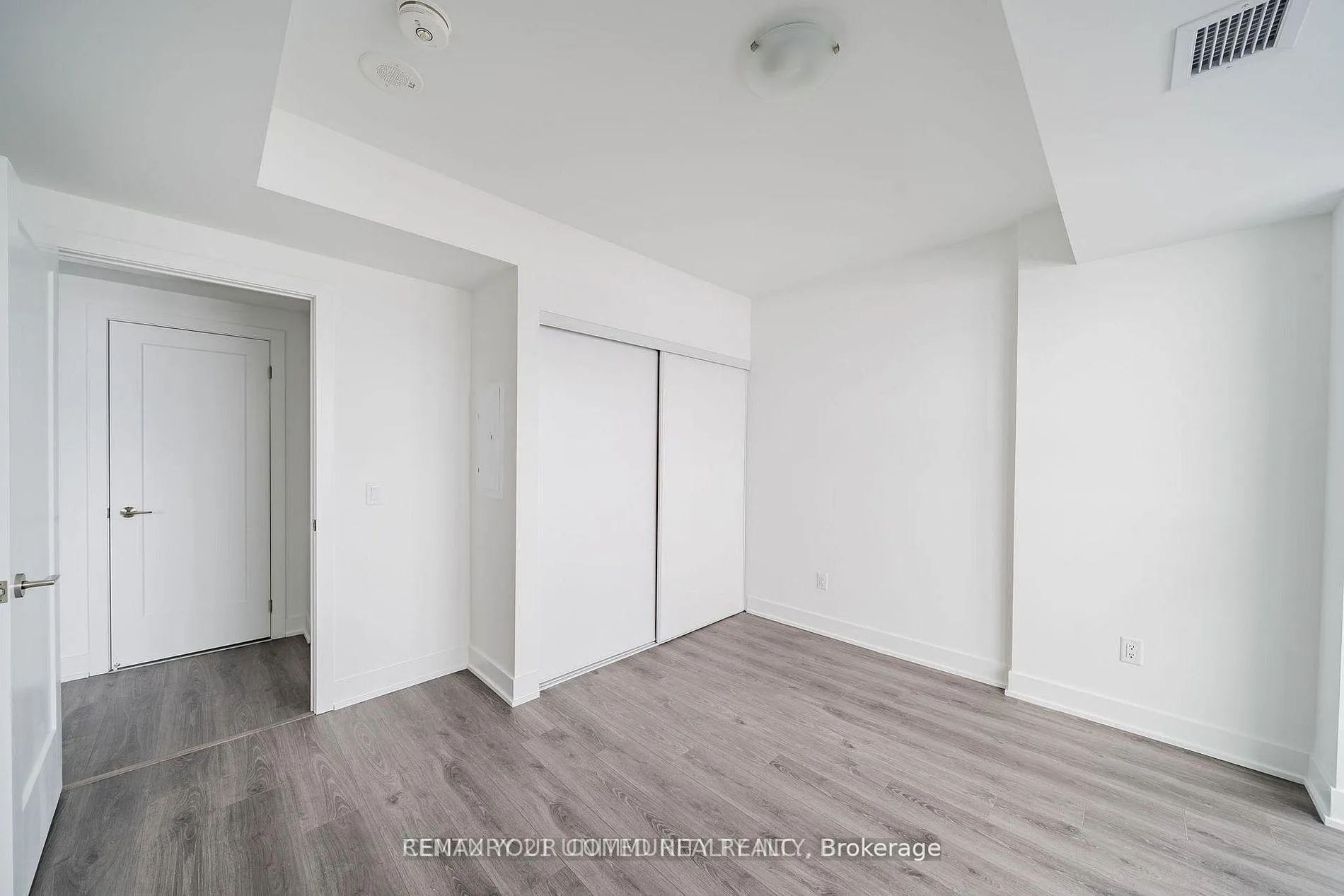 Photo 25 of Unit 1203, 2545 Simcoe Street N, Oshawa, Windfields — HOMEH