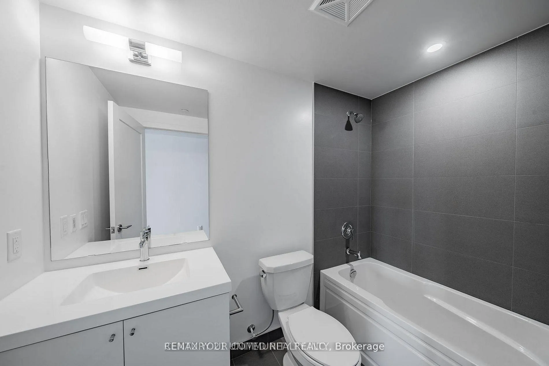 Photo 28 of Unit 1203, 2545 Simcoe Street N, Oshawa, Windfields — HOMEH