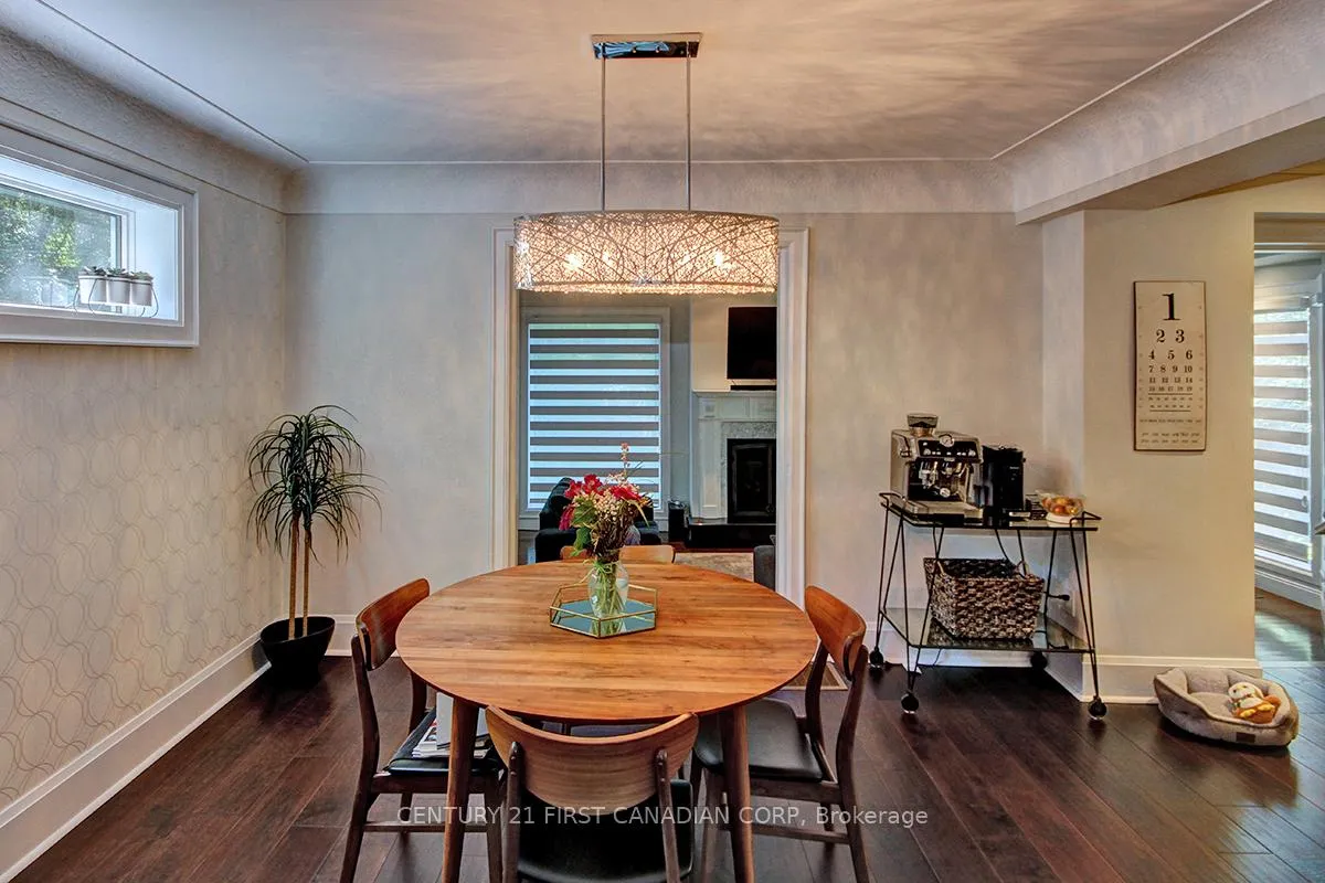 Photo 6 of 4 Jerseyville Road E, Hamilton, Ancaster — HOMEH