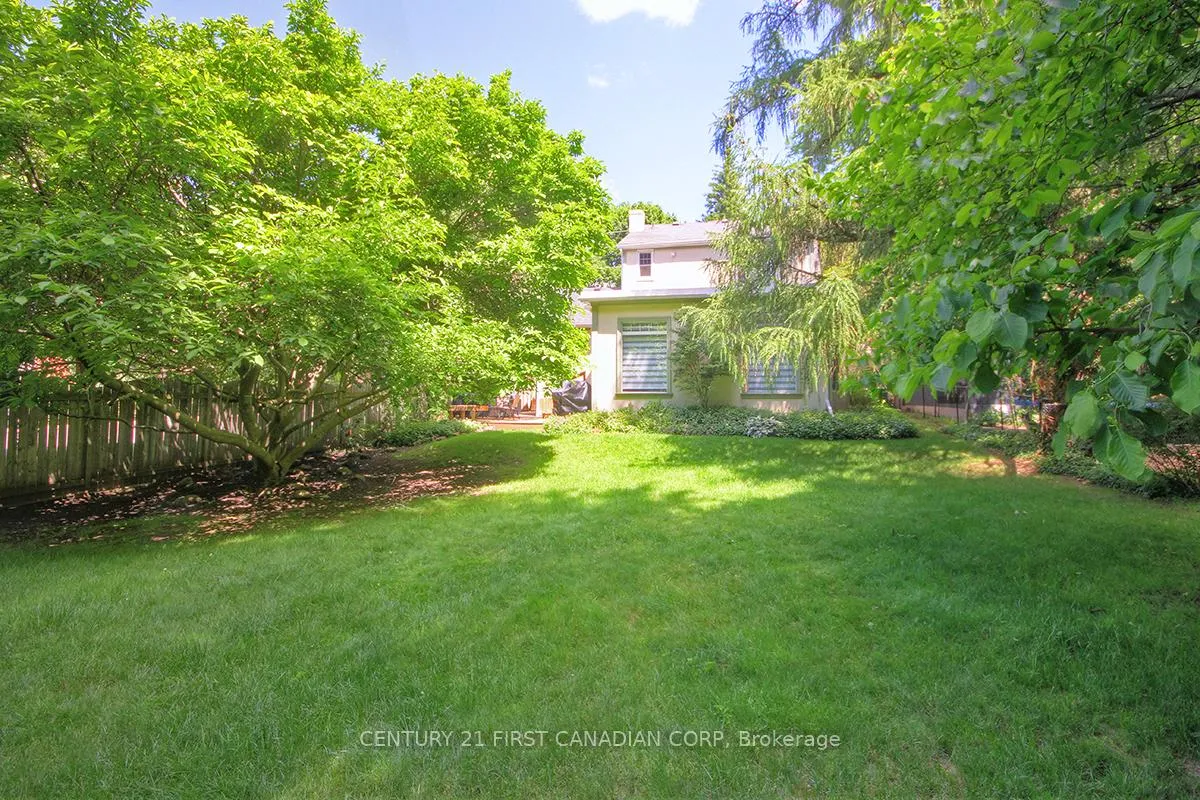 Photo 33 of 4 Jerseyville Road E, Hamilton, Ancaster — HOMEH