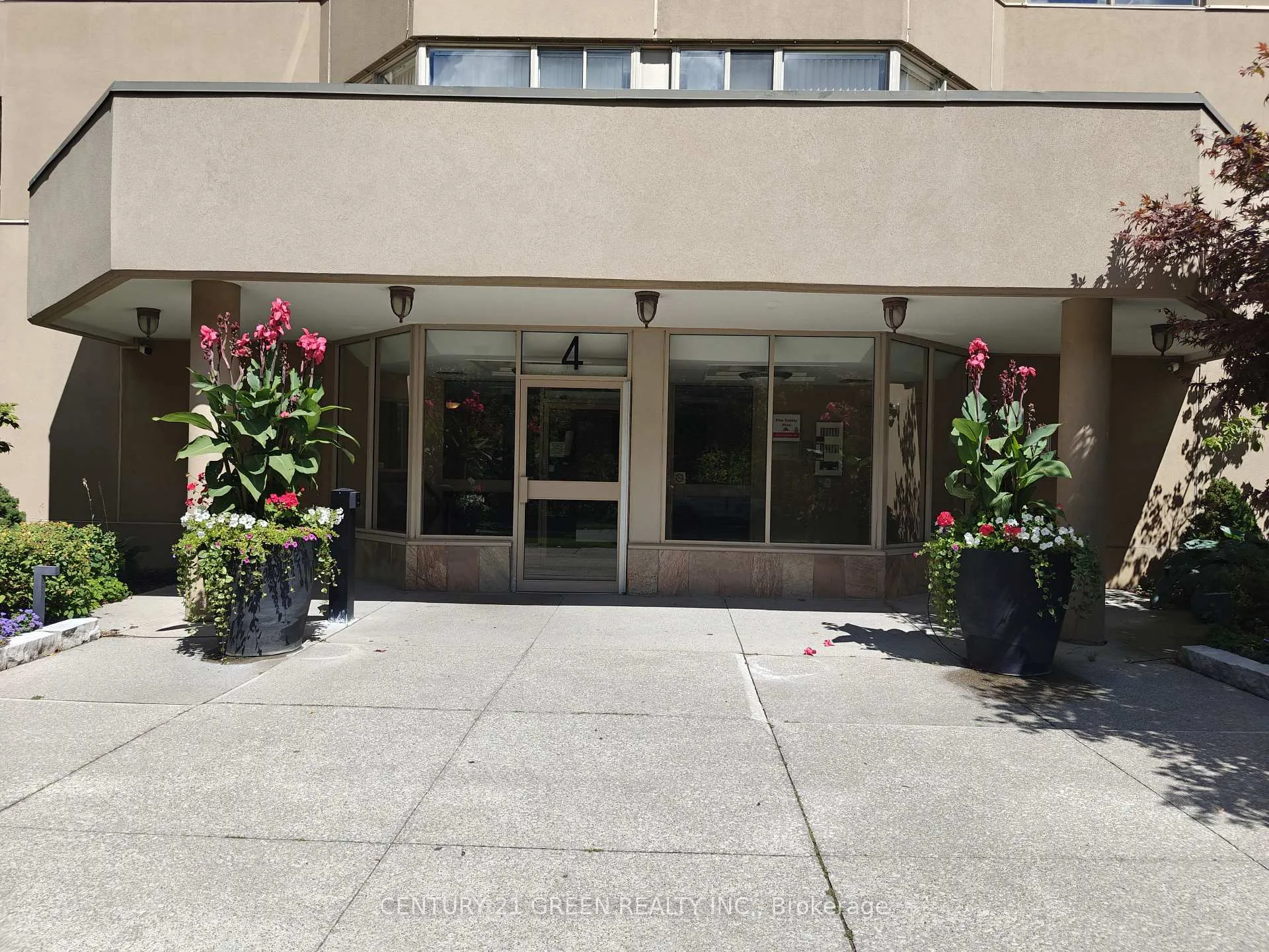 Photo 3 of Unit 1206, 4 Park Vista, Toronto, O'Connor-Parkview — HOMEH