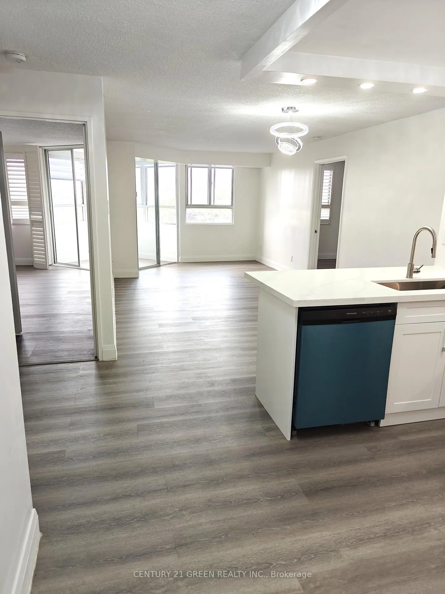 Photo 9 of Unit 1206, 4 Park Vista, Toronto, O'Connor-Parkview — HOMEH