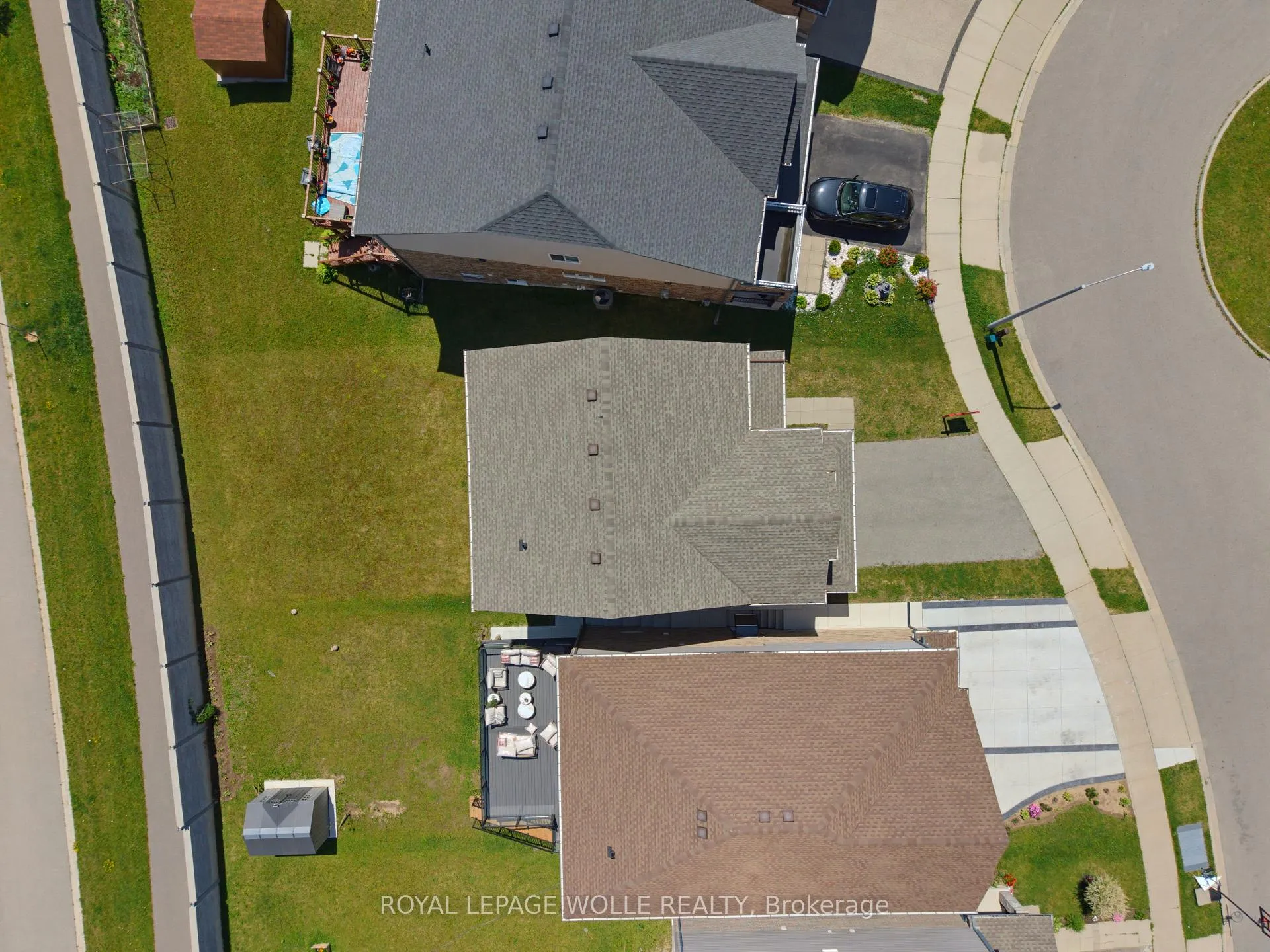 Photo 34 of 47 Newcastle Court, Kitchener, Brigadoon — HOMEH