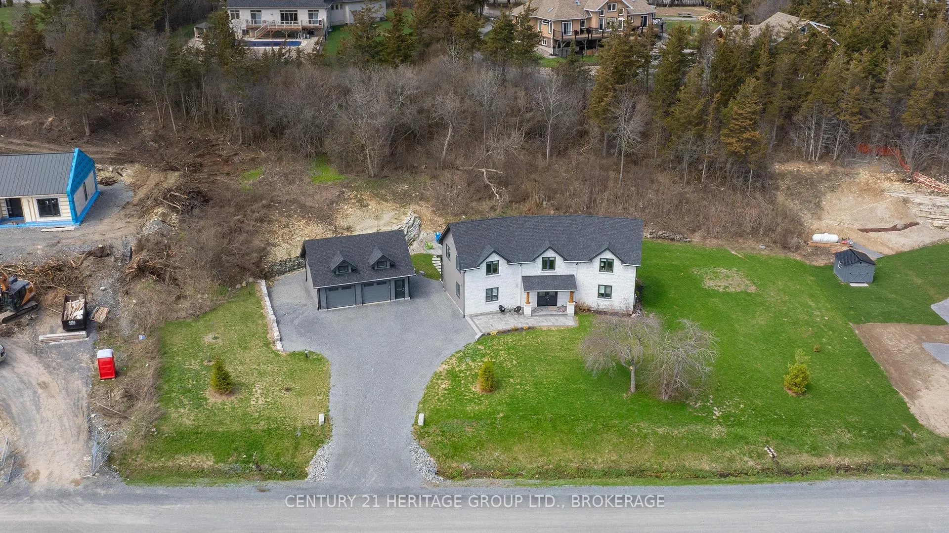 Photo 2 of 1033 Kona Crescent, Frontenac, Frontenac South — HOMEH