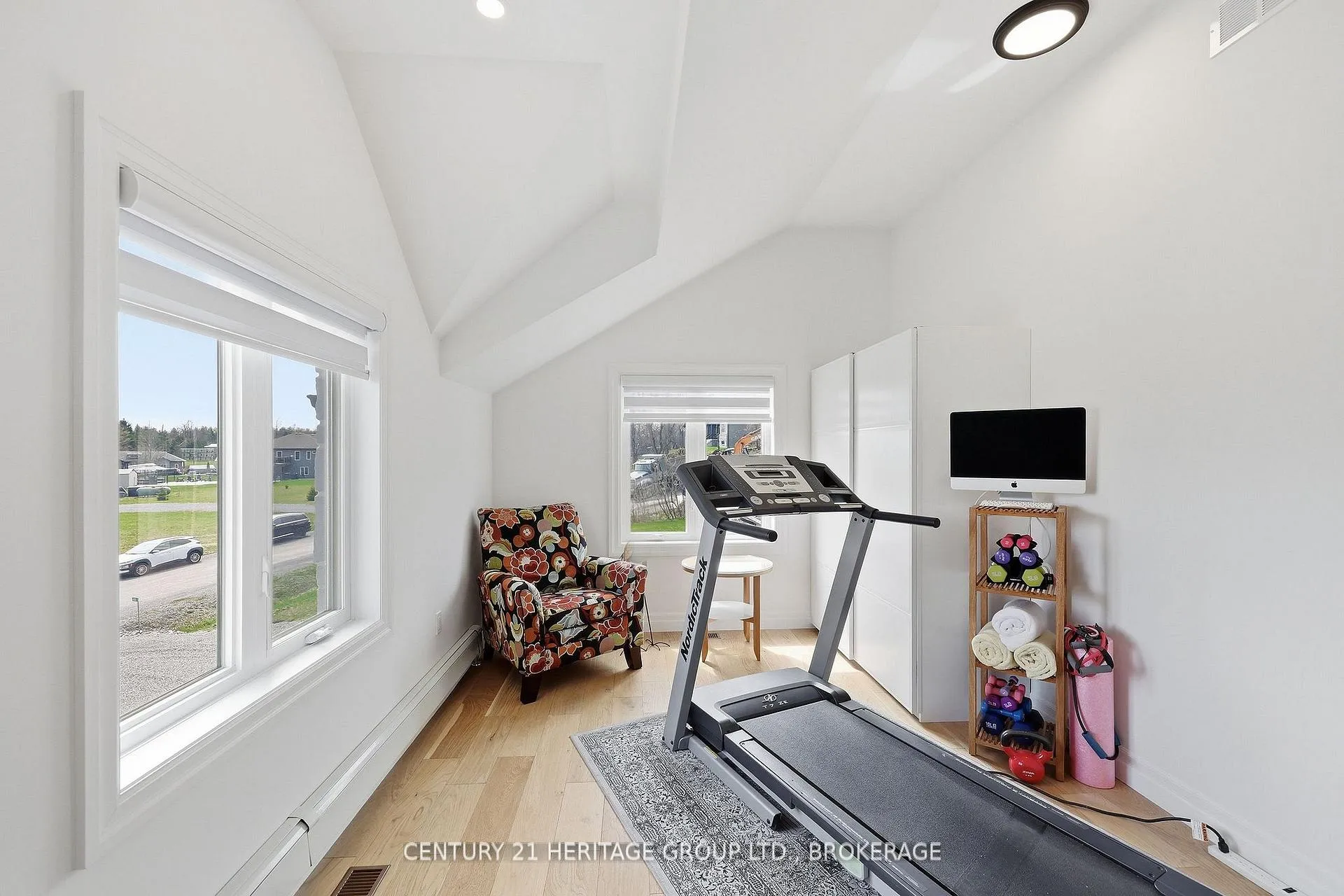 Photo 32 of 1033 Kona Crescent, Frontenac, Frontenac South — HOMEH