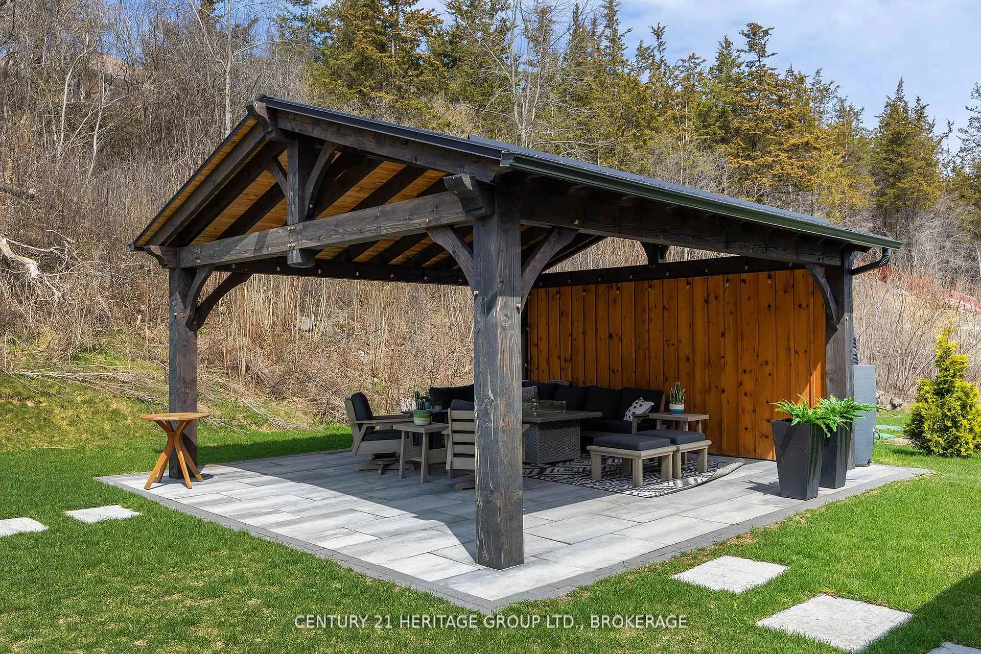 Photo 44 of 1033 Kona Crescent, Frontenac, Frontenac South — HOMEH