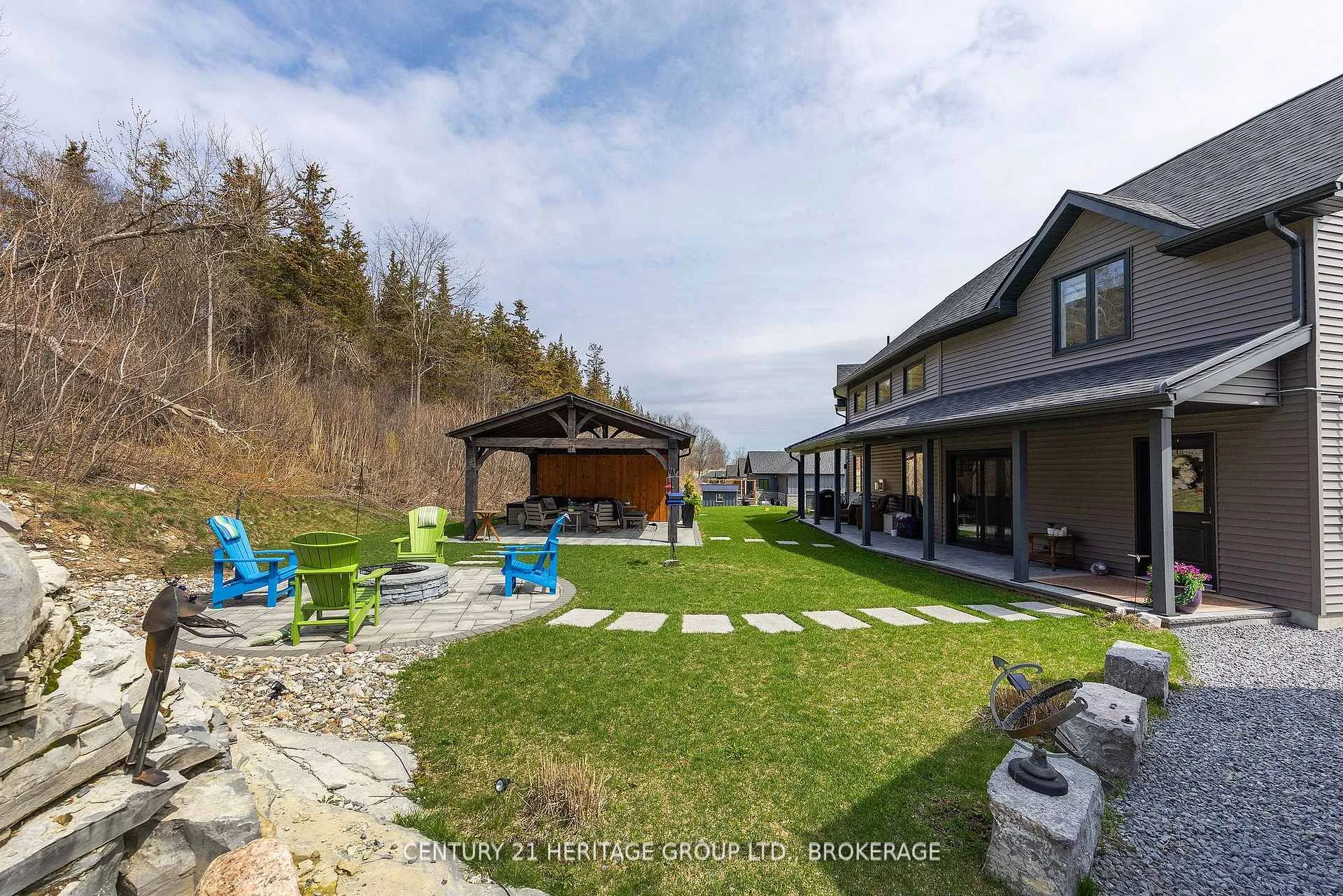 Photo 46 of 1033 Kona Crescent, Frontenac, Frontenac South — HOMEH