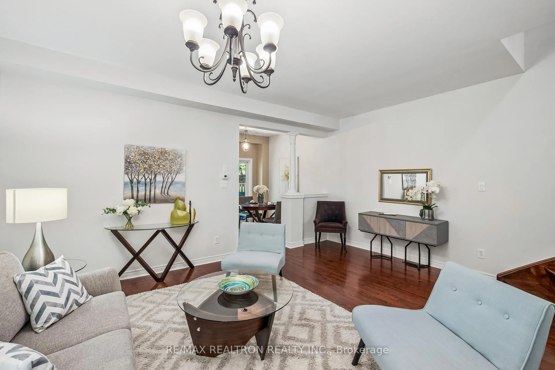 Photo 6 of 272 Tom Taylor Crescent, Newmarket, Summerhill Estates — HOMEH