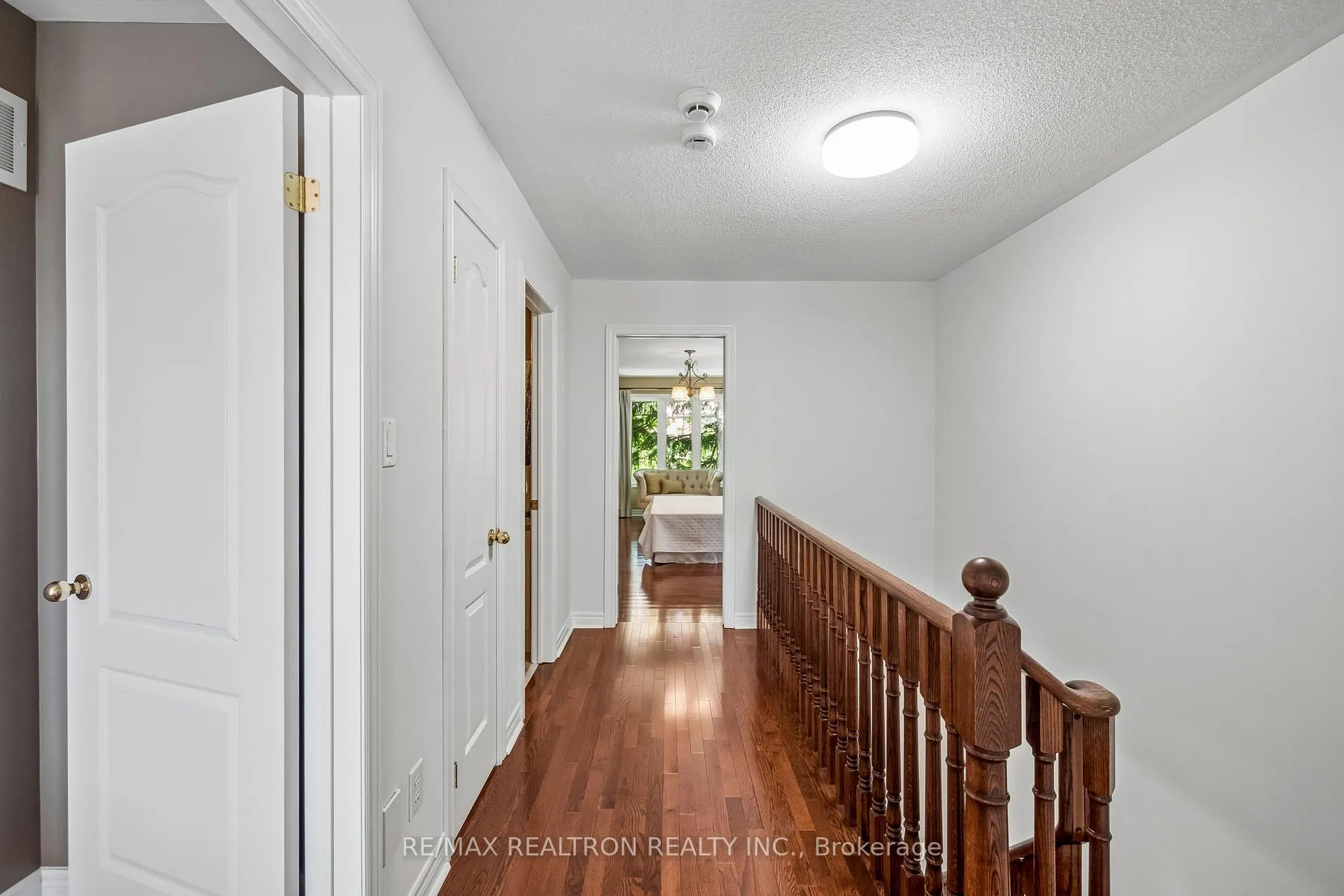 Photo 13 of 272 Tom Taylor Crescent, Newmarket, Summerhill Estates — HOMEH