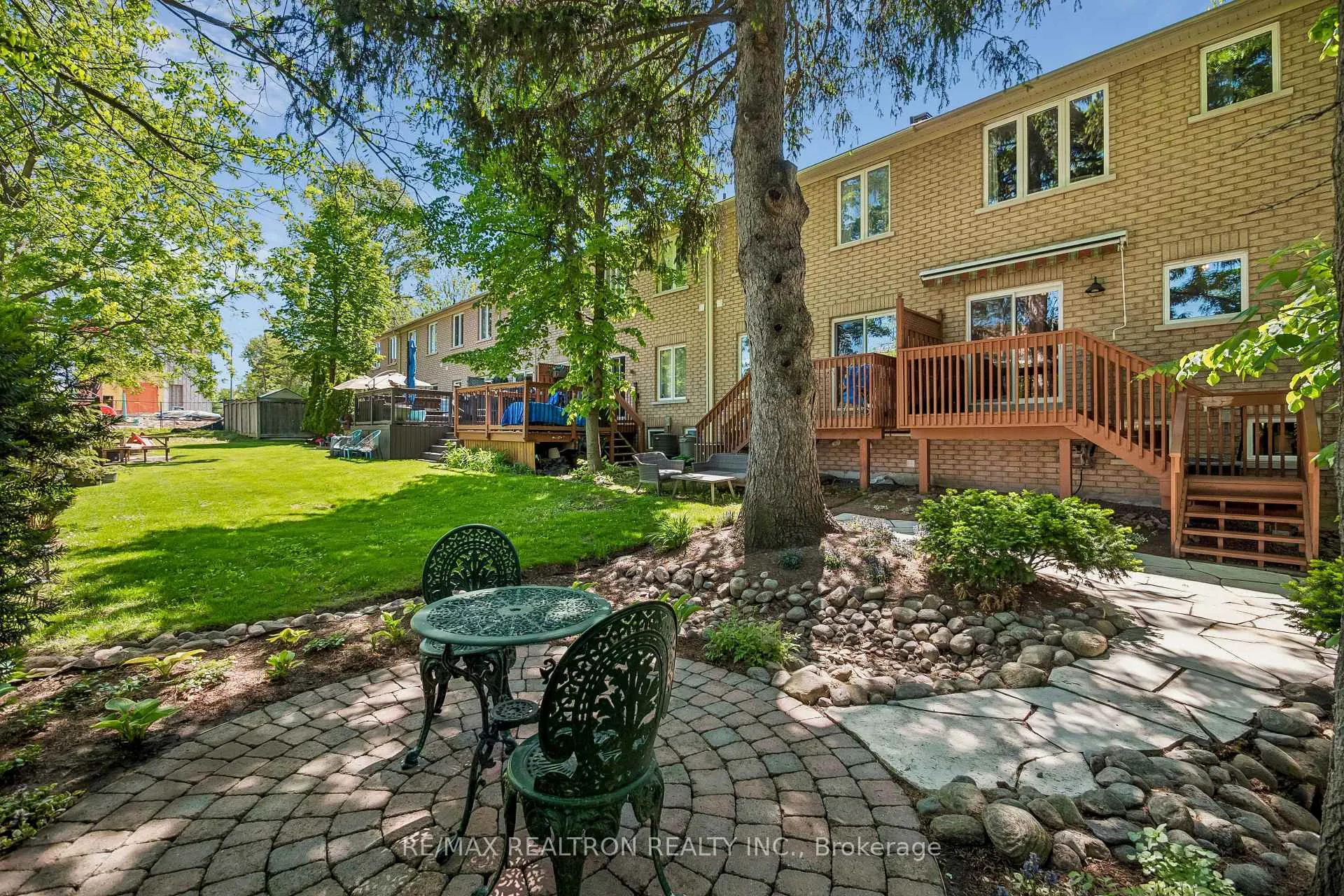 Photo 31 of 272 Tom Taylor Crescent, Newmarket, Summerhill Estates — HOMEH