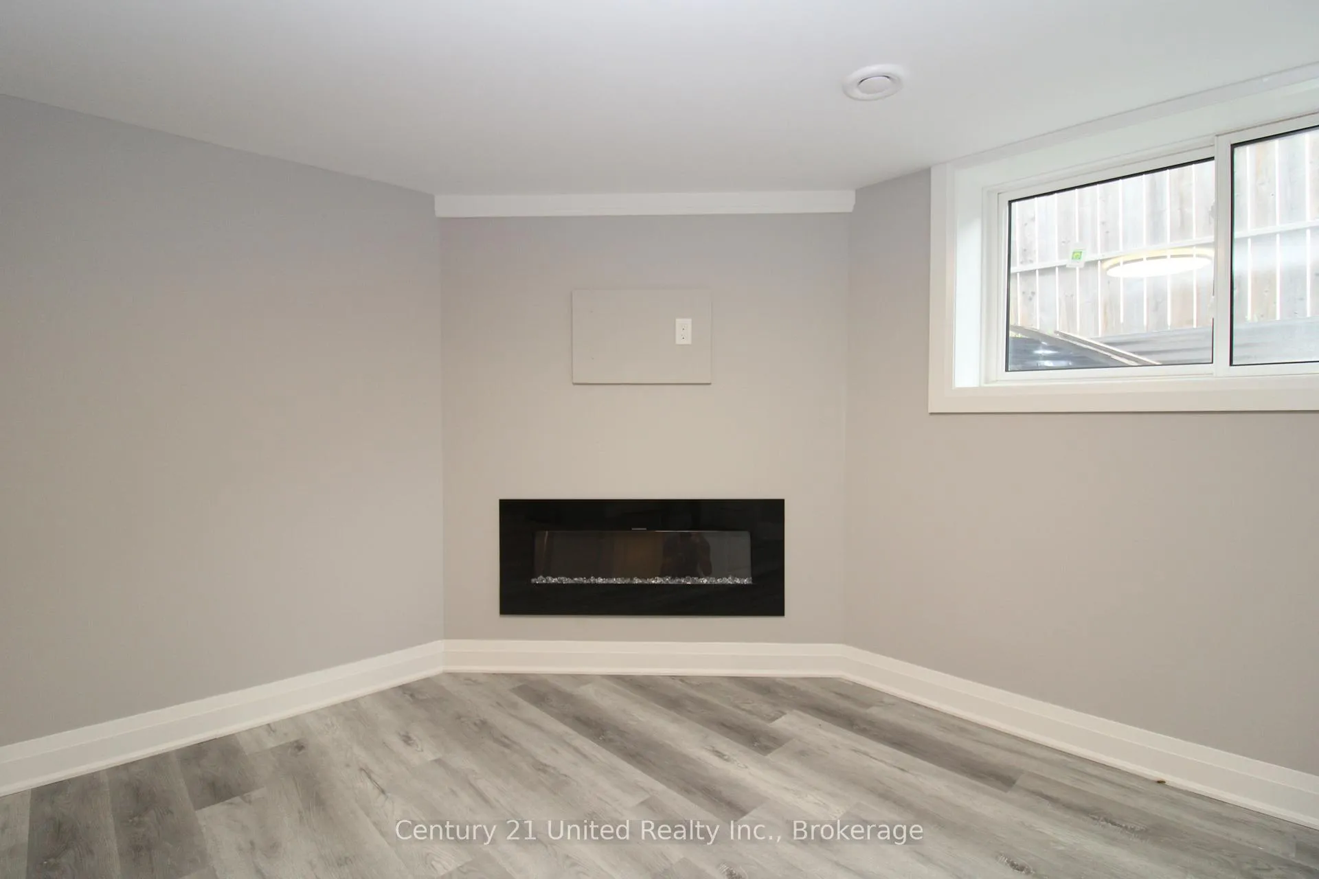 Photo 5 of Unit A, 333 Spencley's Lane, Peterborough, Ashburnham Ward 4 — HOMEH