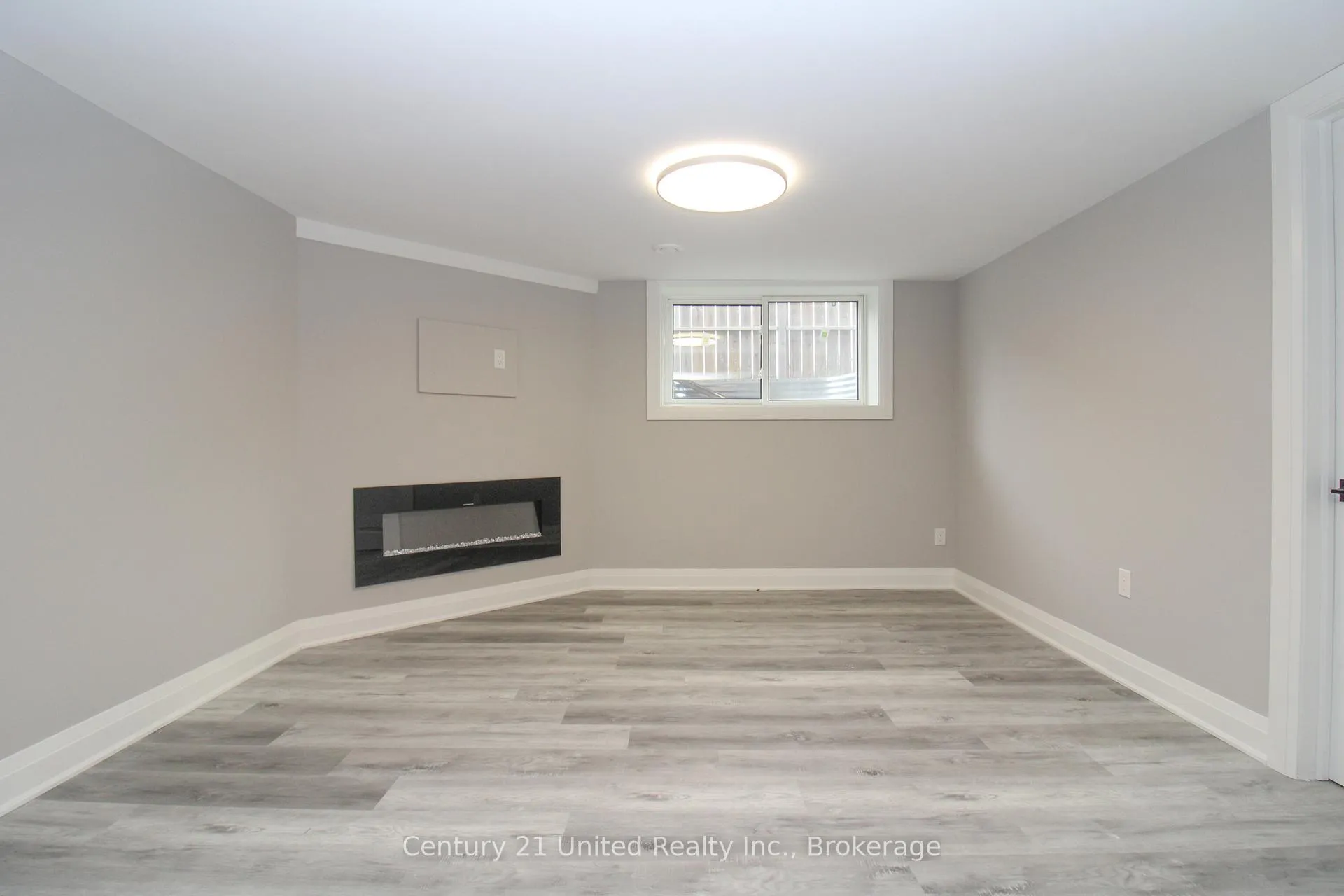 Photo 6 of Unit A, 333 Spencley's Lane, Peterborough, Ashburnham Ward 4 — HOMEH