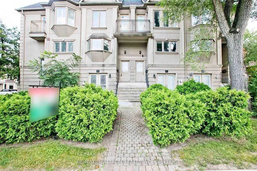 Front of 269 Finch Avenue E