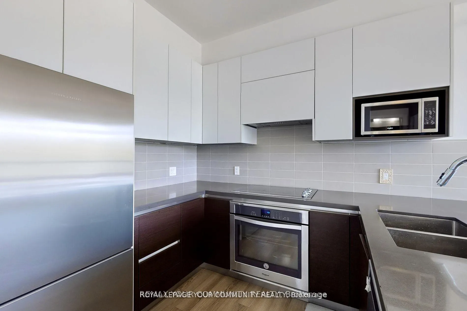 Photo 14 of Unit 312, 15 Water Walk Drive, Markham, Unionville — HOMEH