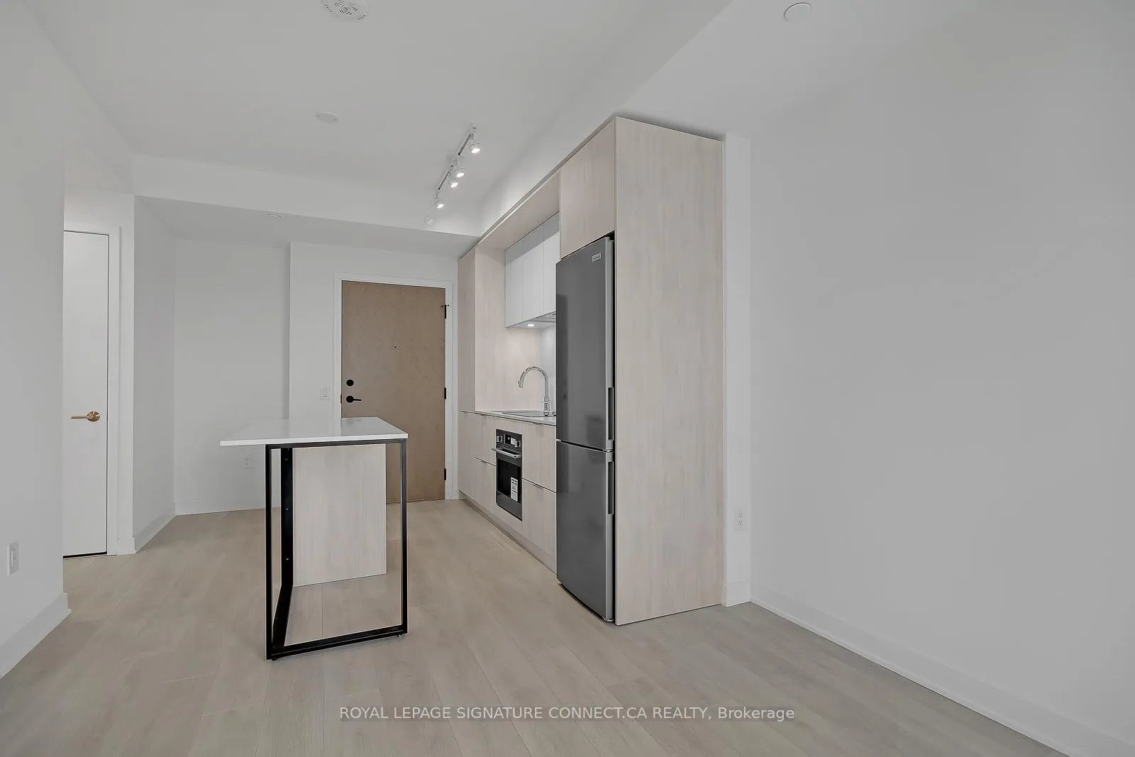 Photo 10 of Unit 909, 130 River Street, Toronto, Regent Park — HOMEH