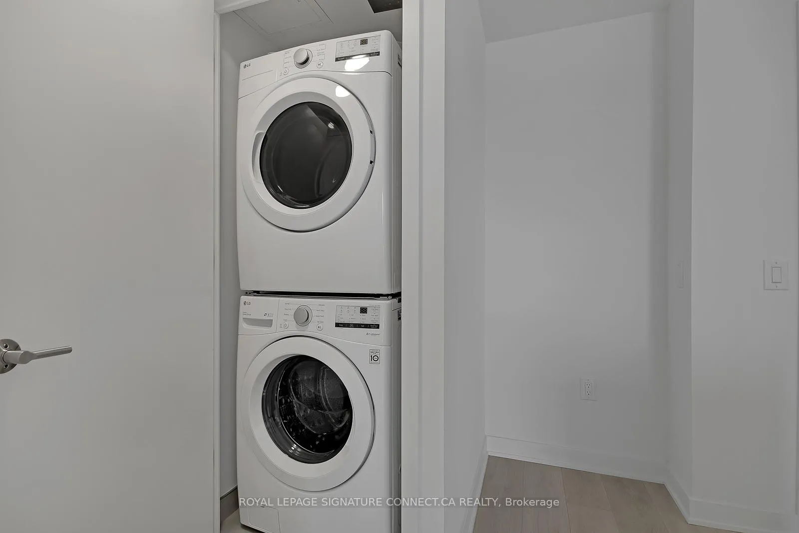 Photo 20 of Unit 909, 130 River Street, Toronto, Regent Park — HOMEH
