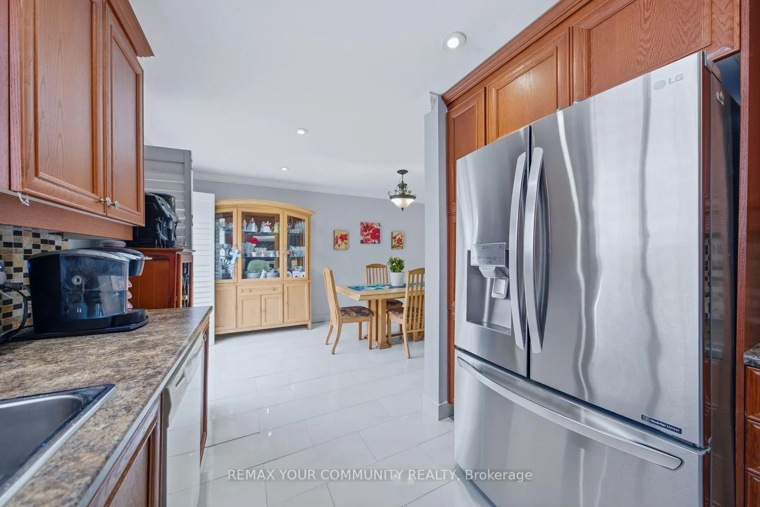 Photo 21 of 130 Andrea Lane, Vaughan, East Woodbridge — HOMEH