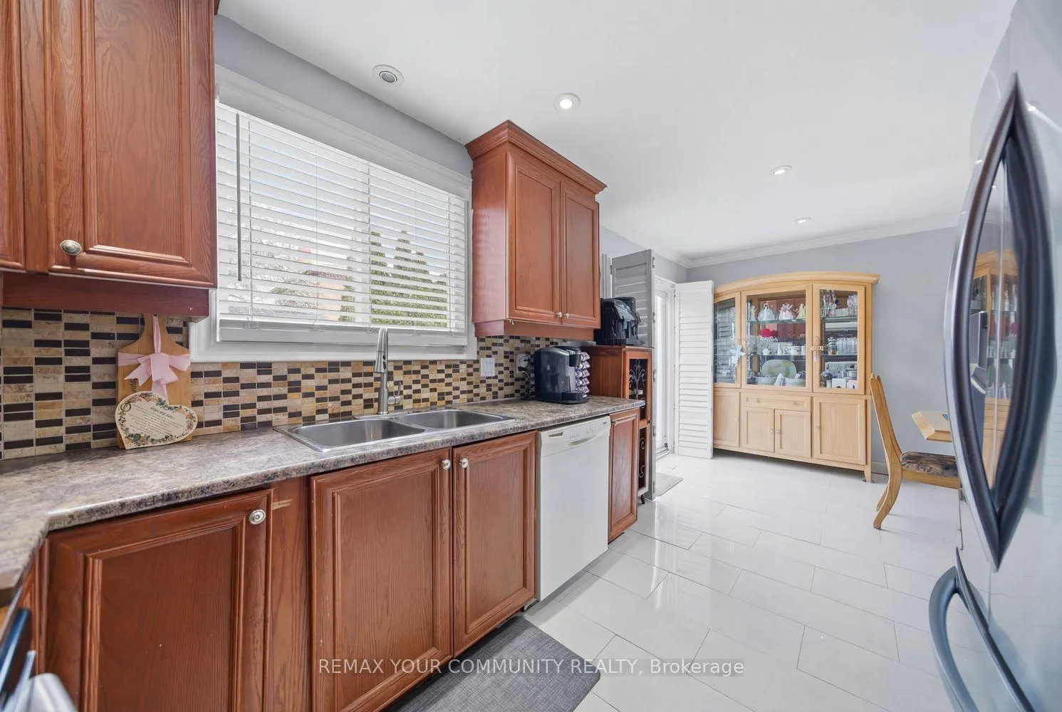 Photo 22 of 130 Andrea Lane, Vaughan, East Woodbridge — HOMEH