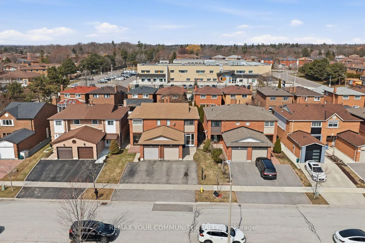 Photo 43 of 130 Andrea Lane, Vaughan, East Woodbridge — HOMEH