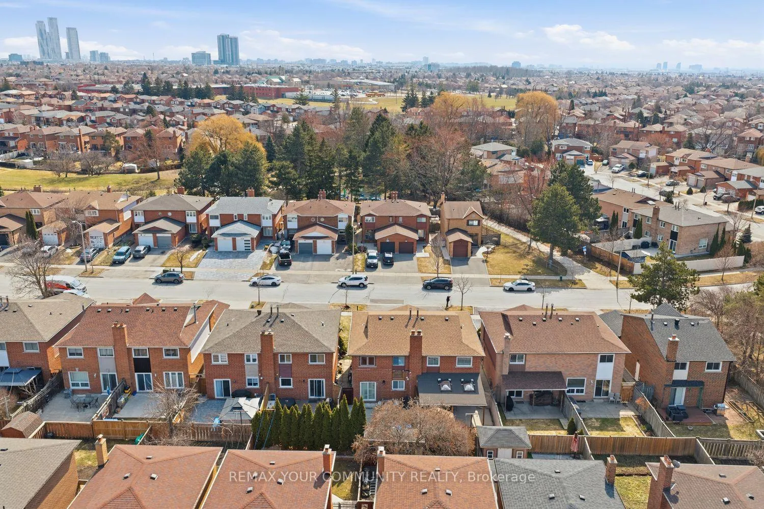 Photo 45 of 130 Andrea Lane, Vaughan, East Woodbridge — HOMEH