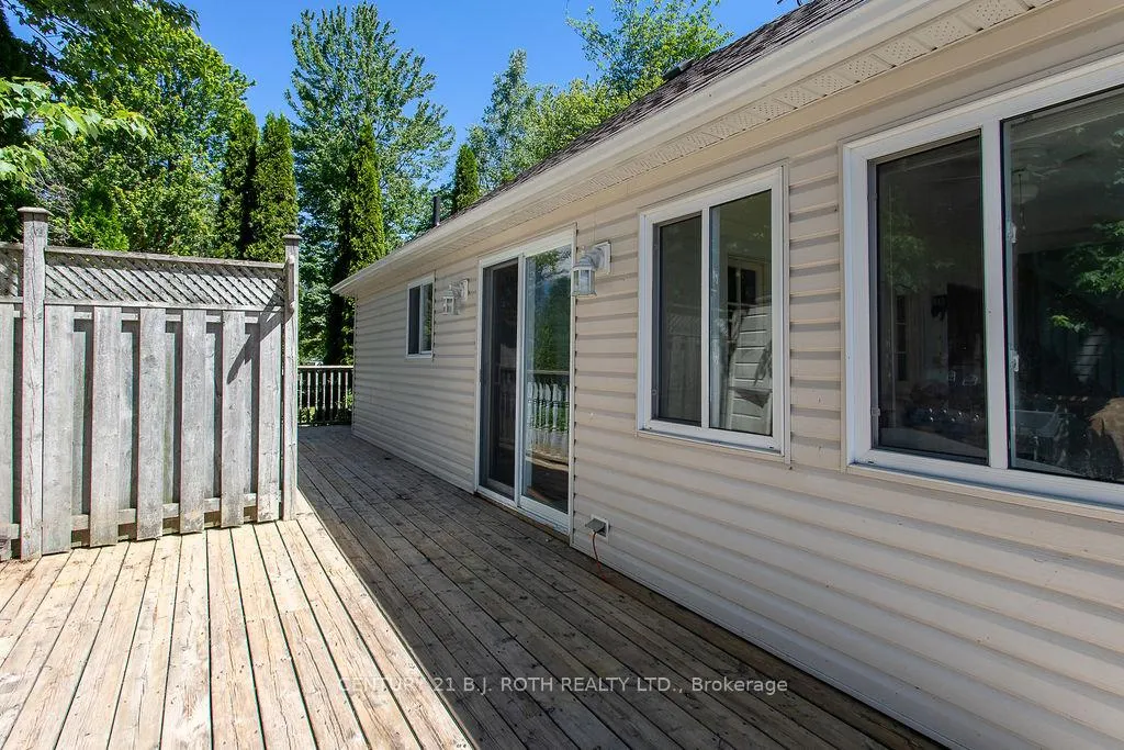 Photo 7 of 2389 Crystal Beach Road, Innisfil, Alcona — HOMEH