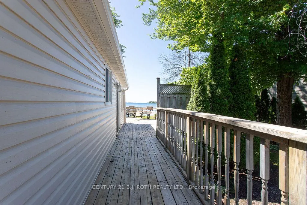 Photo 8 of 2389 Crystal Beach Road, Innisfil, Alcona — HOMEH