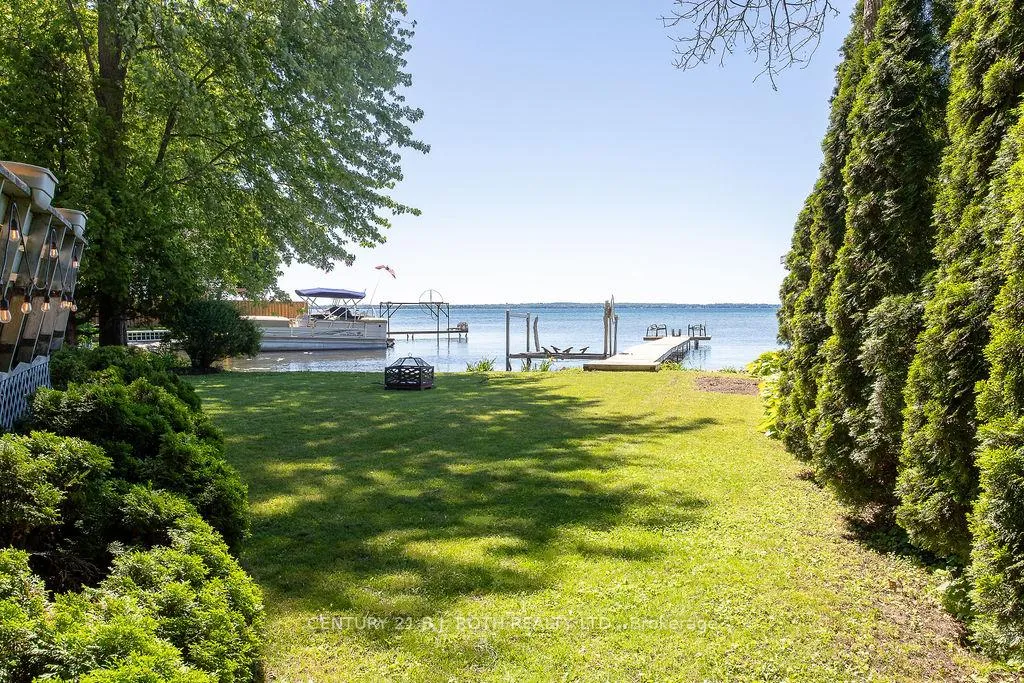 Photo 12 of 2389 Crystal Beach Road, Innisfil, Alcona — HOMEH