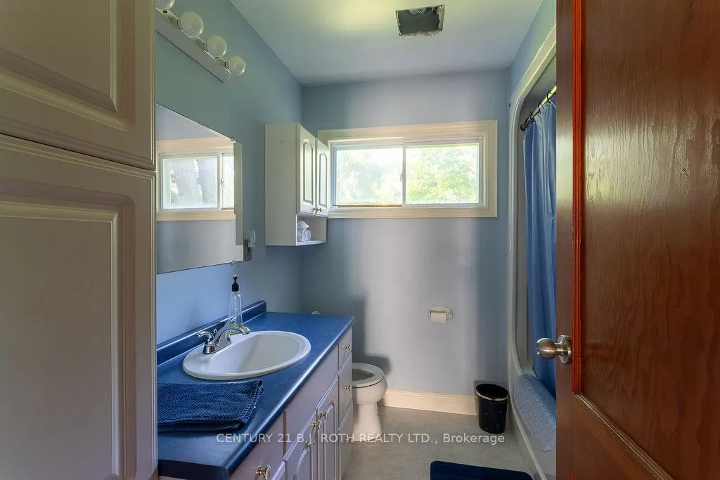 Photo 21 of 2389 Crystal Beach Road, Innisfil, Alcona — HOMEH