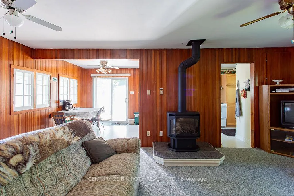 Photo 26 of 2389 Crystal Beach Road, Innisfil, Alcona — HOMEH