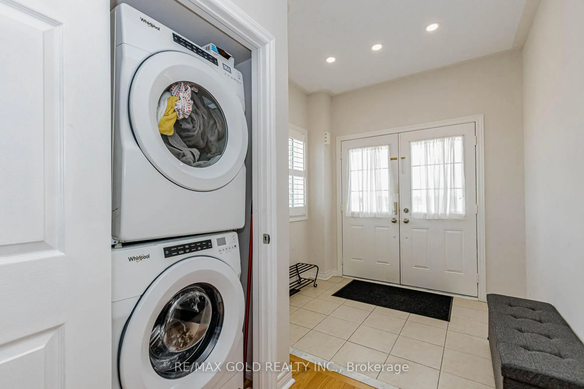 Photo 20 of 566 Bessborough Drive, Milton, Harrison — HOMEH