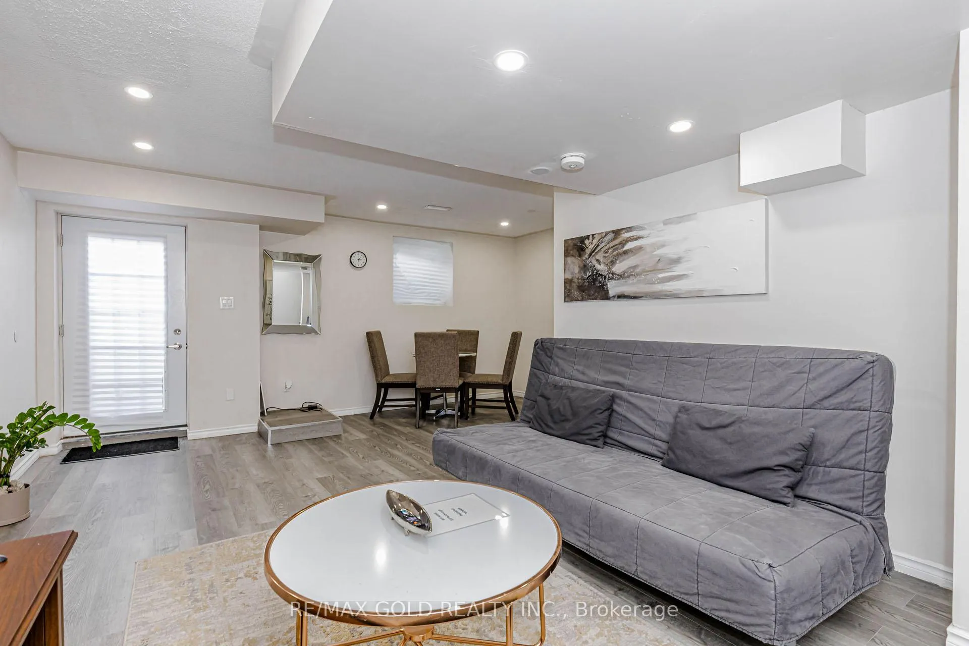 Photo 39 of 566 Bessborough Drive, Milton, Harrison — HOMEH