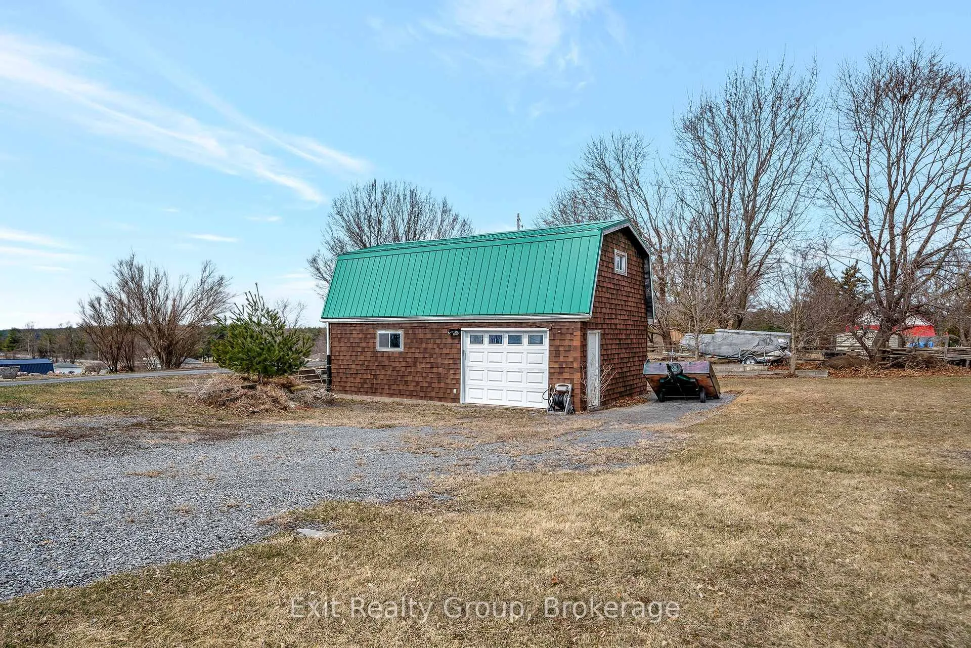 Photo 4 of 95 Boundary Road, Belleville, Thurlow Ward — HOMEH