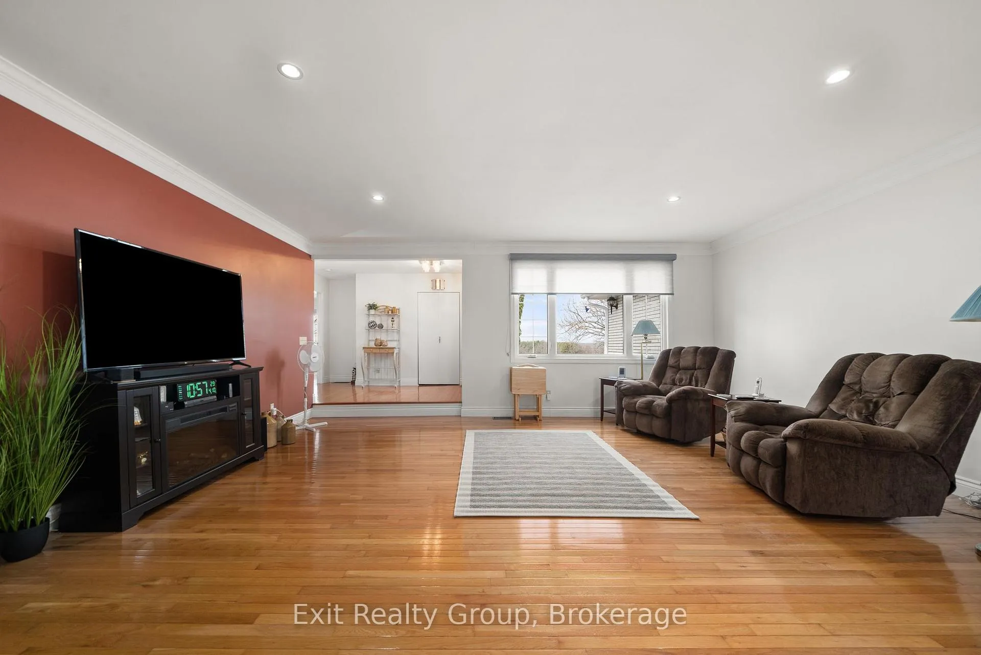 Photo 7 of 95 Boundary Road, Belleville, Thurlow Ward — HOMEH