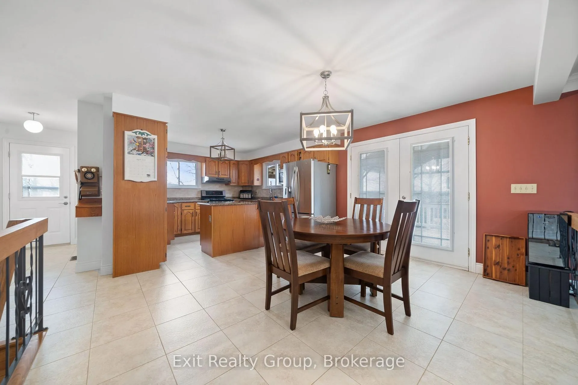 Photo 10 of 95 Boundary Road, Belleville, Thurlow Ward — HOMEH