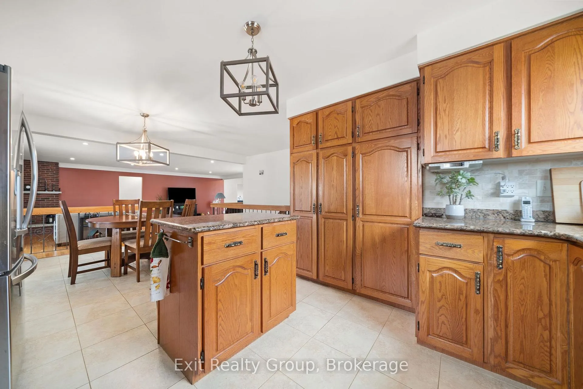 Photo 13 of 95 Boundary Road, Belleville, Thurlow Ward — HOMEH